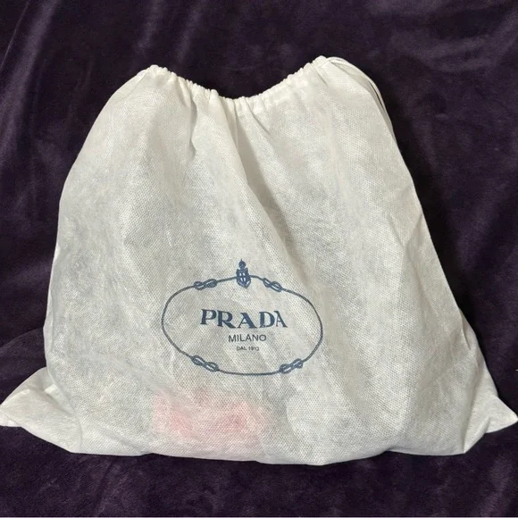 🔥SALE🔥🖤AUTHENTIC RARE PRADA NYLON ROBOT TOTE BAG🖤